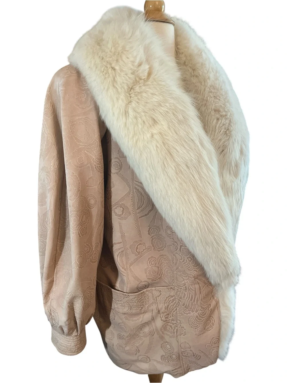 Vintage 80s Marvin Richard’s J Percy Blush suede Coat with Cream fur trim Size M